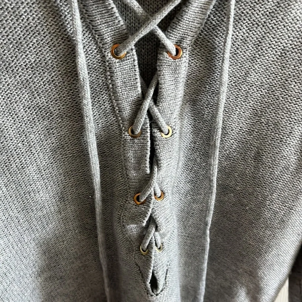 Elan Womens Lace Up Hoodie Sweater Size Small Gray 3/4 Sleeves Oversized BOHO - Picture 4 of 8